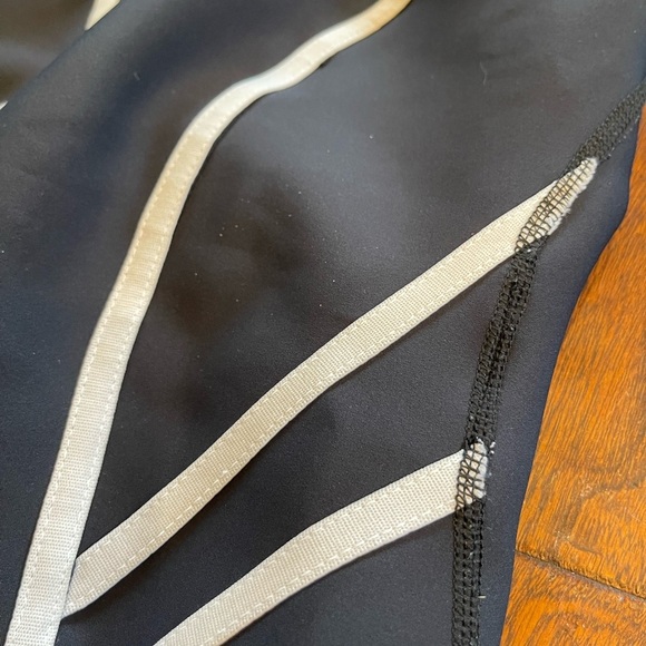 Robin Piccone Swimsuit Bikini one 1 piece Black sz 6 - Picture 5 of 8